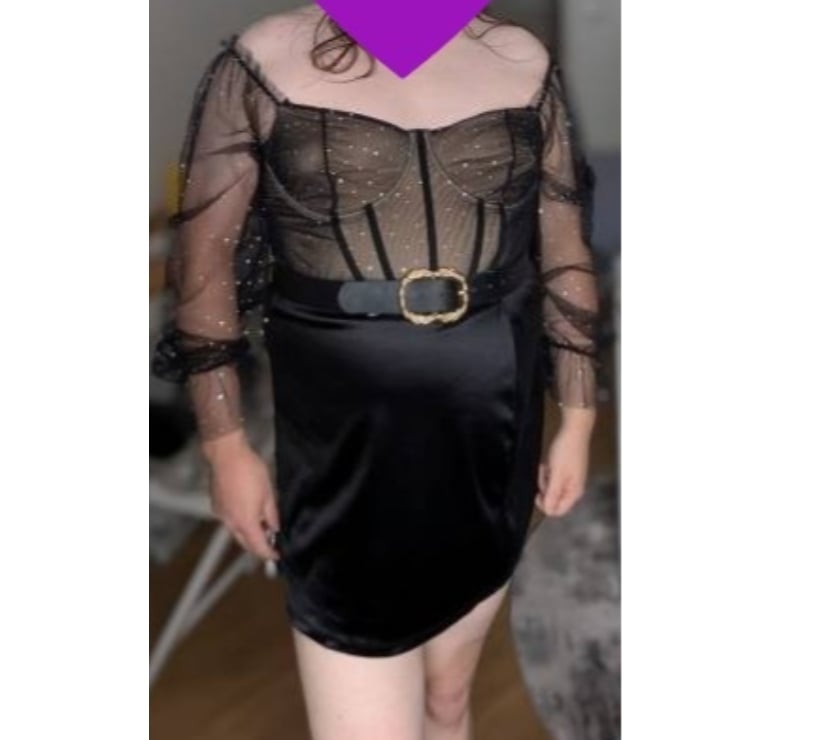 Gay Dating Reigate Reigate and Banstead - Photos for Fem Btm - can accom or travel