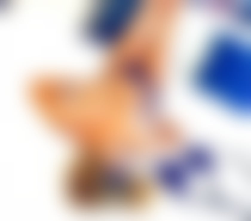 Escorts Greater Manchester Manchester - Photos for Ally new in town just arrived