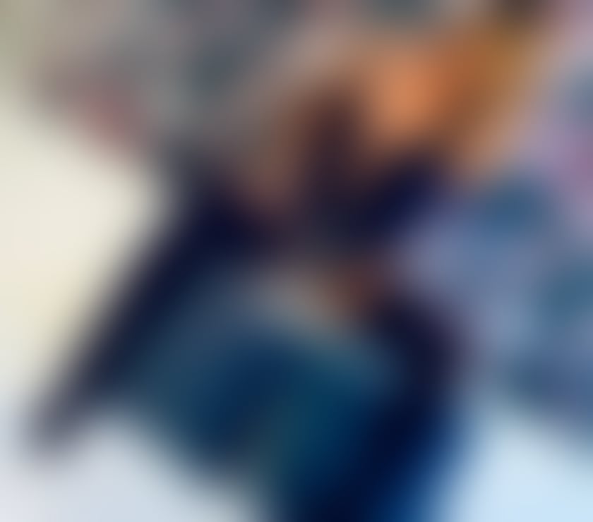 Escorts Greater Manchester Manchester - Photos for Ally new in town just arrived