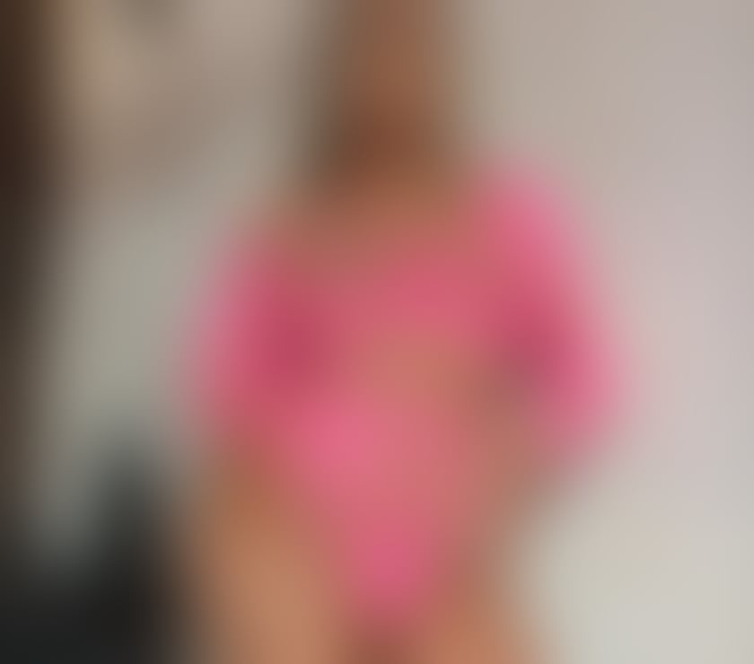 Escorts Greater Manchester Manchester - Photos for Ally new in town just arrived