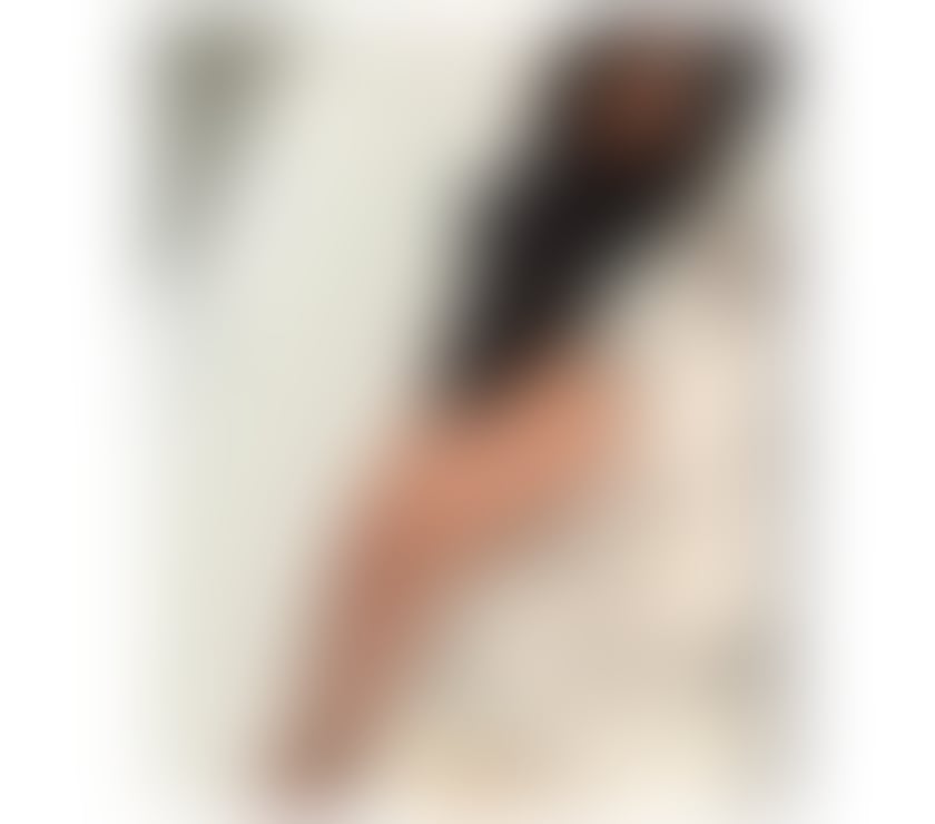 Beautiful brunette 🥵 new in town ❤️ in&out ✨