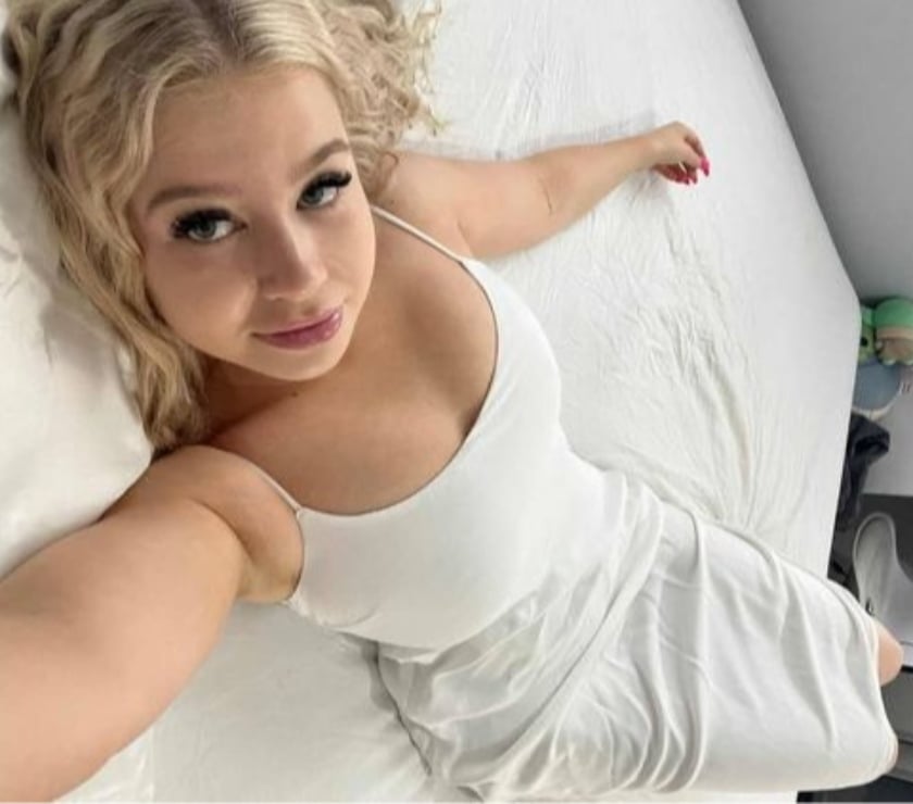 Escorts Manchester City Centre Manchester - Photos for ๐CHERRY LIPS AMY๐TOYS&STRAPON&DOMINATIONโ๏ธ