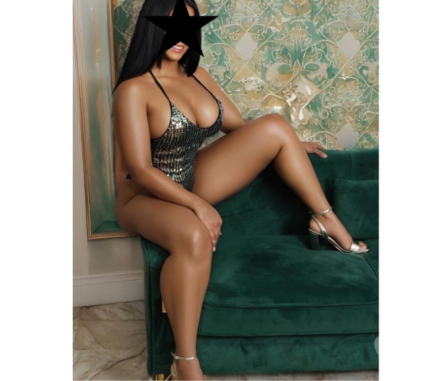 Escorts West Midlands Birmingham - Photos for Melanie in Moseley new in this area