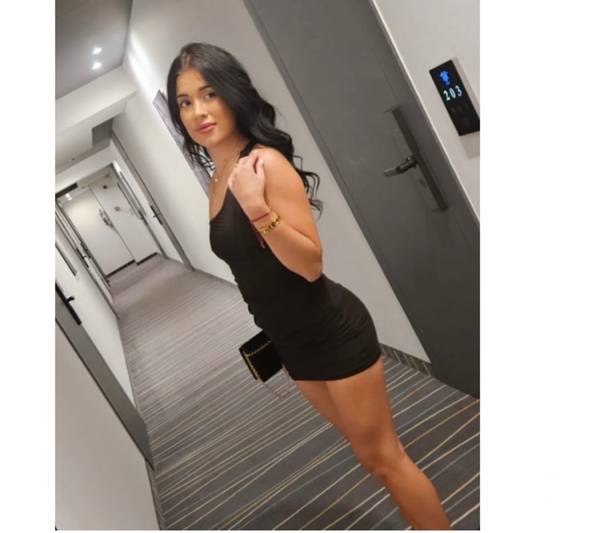 Escorts East London Barking Station - East London - Photos for Emma new girl x call me x x x xxxxx