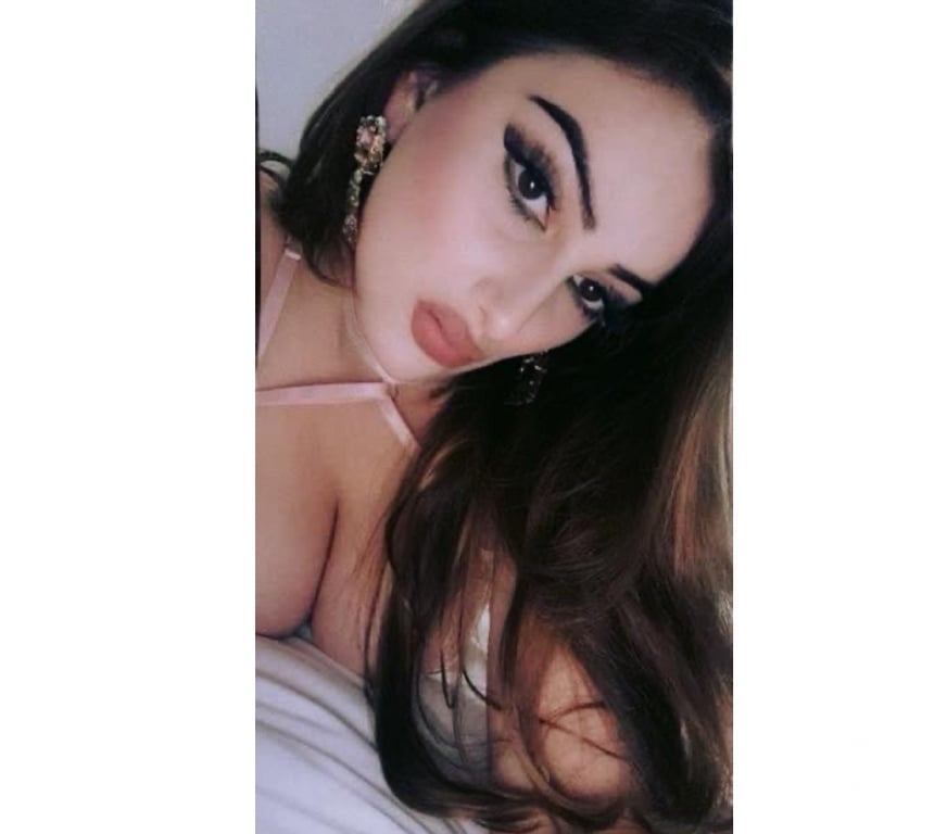 Escorts East London Goodmayes Station - East London - Photos for SexyDoll*Emily here make Your day better*call me 😘