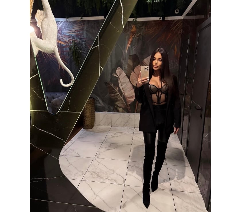 Escorts East London Havering - Photos for Hot girl xx call me x x xxxxx🩷