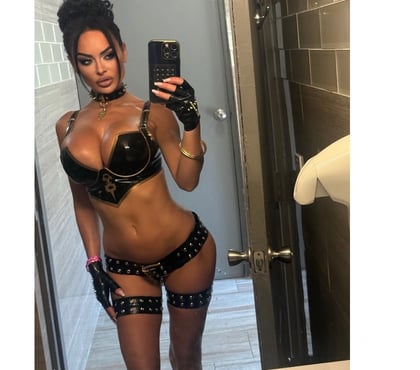 Photos for Hot girl 🥳Anais best service💋