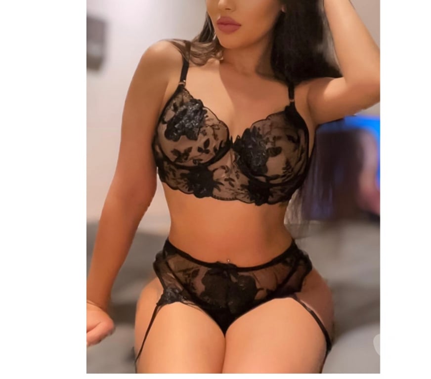 Escorts West Northamptonshire Northampton - West Northamptonshire - Photos for 🍭ELLA NO RUSH ‼️ CALL ME PARTY NEW