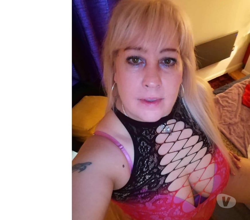 Escorts West Midlands Birmingham - Photos for friendly hot woman ,5 minute from new st