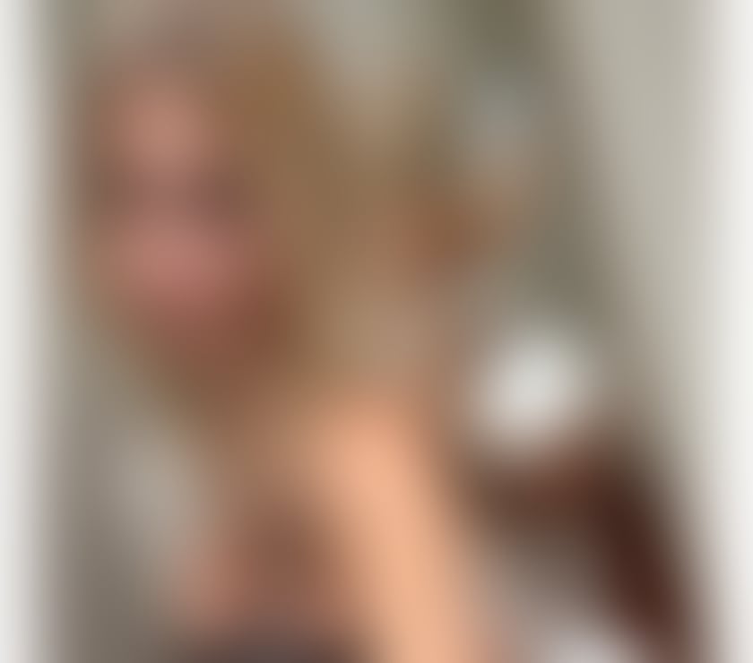 Escorts Reading Reading Town Centre - Reading - Photos for Lara blonde hot latina