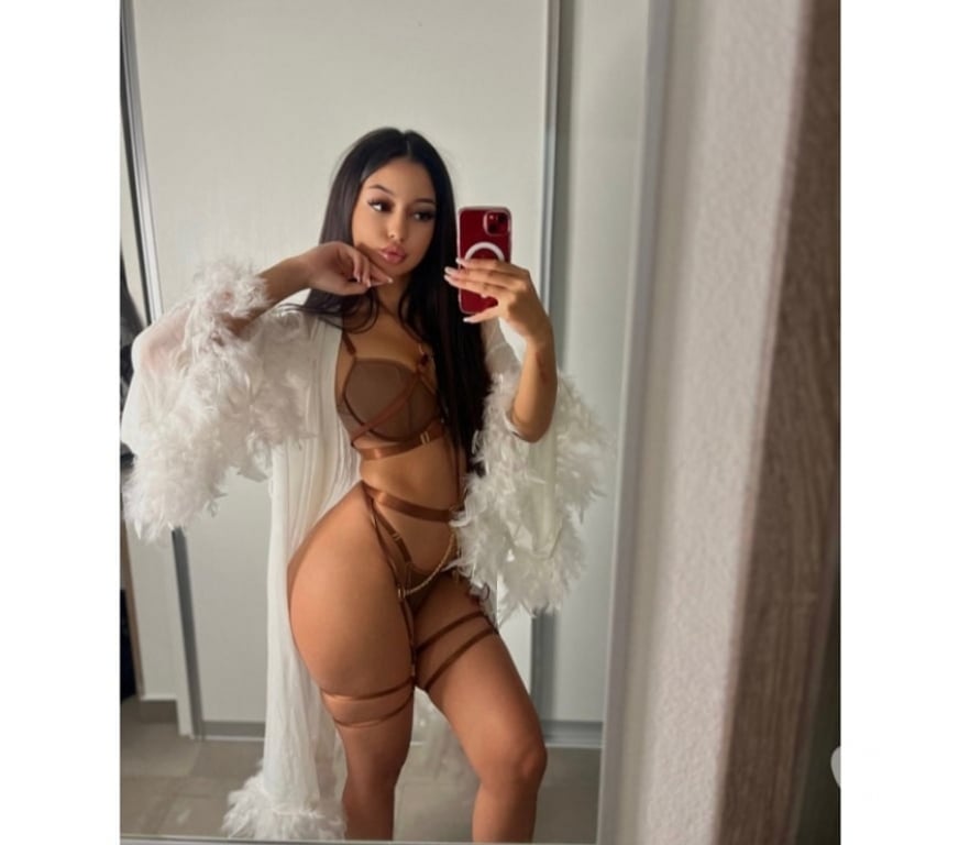 Escorts Bedfordshire Luton - Photos for EVA 🫦STUNNING GIRL 🔞Best service 🤤