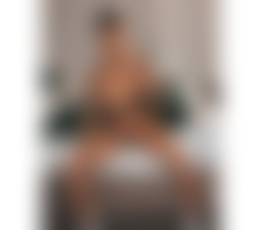 Karla skinny girl best service o.w.o kissing no rush