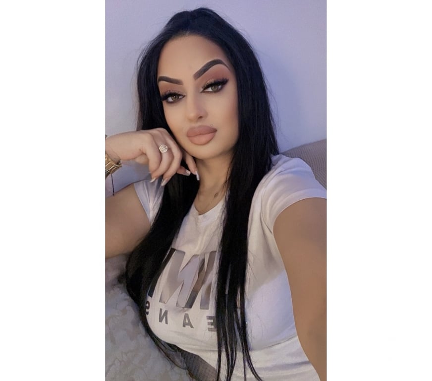 Escorts Hertfordshire Watford - Photos for Giulya new in town full gfe party girl❤️