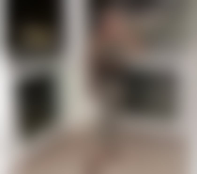 Escorts South East London Charlton - South East London - Photos for hot girls now i’m town Only outcall