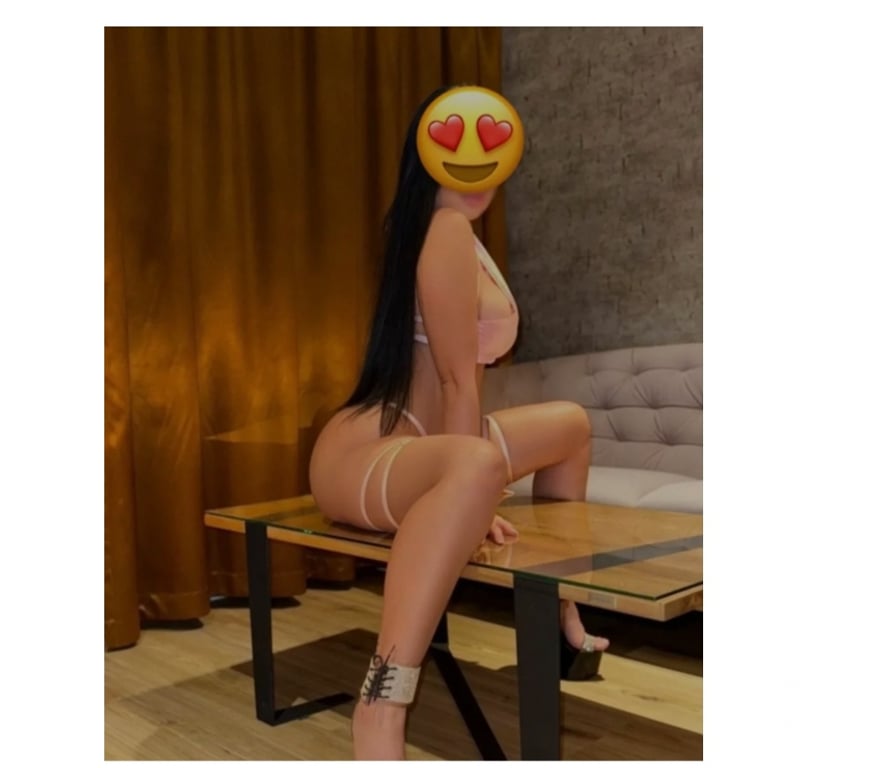 Escorts Buckinghamshire Milton Keynes - Photos for Hi Gentlemen 🥰