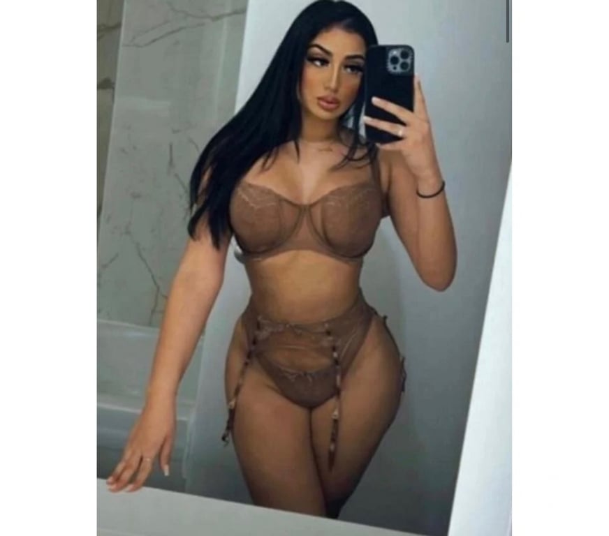 Escorts Lancashire Burnley - Photos for ❤️hot party girl🍫 incal and outcall❤️