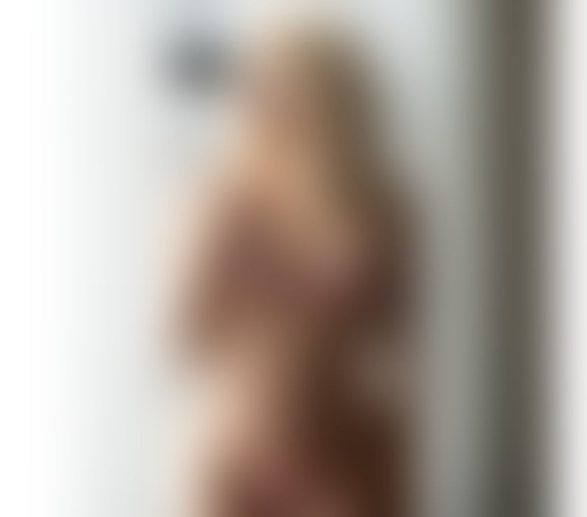 Escorts Central London Southwark - Central London - Photos for MIA 🍾 NEW in London 🍾 OUTCALL