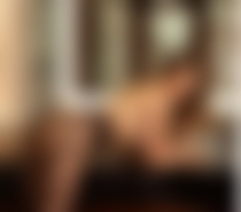 Escorts South East London Elephant and Castle - South East London - Photos for VALENTINA 🍾 NEW in London 🍾 OUTCALL