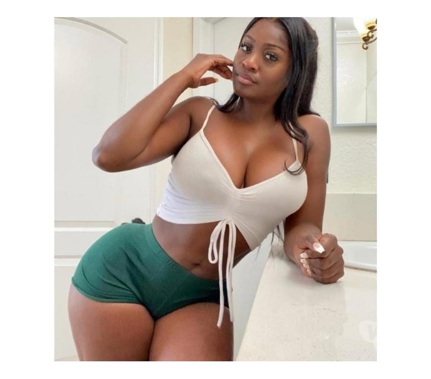 Escorts Greater Manchester Manchester - Photos for 💯PARTY girl 🥳 💯 luxury time😍ELLY