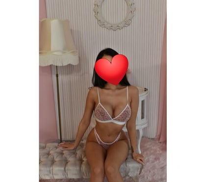Escorts and Massages Higher Broughton Salford - Photos for Hi guys I’m , new in town and ready for you😍
