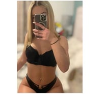 Hot girls ❤️❤️❤️ new in town