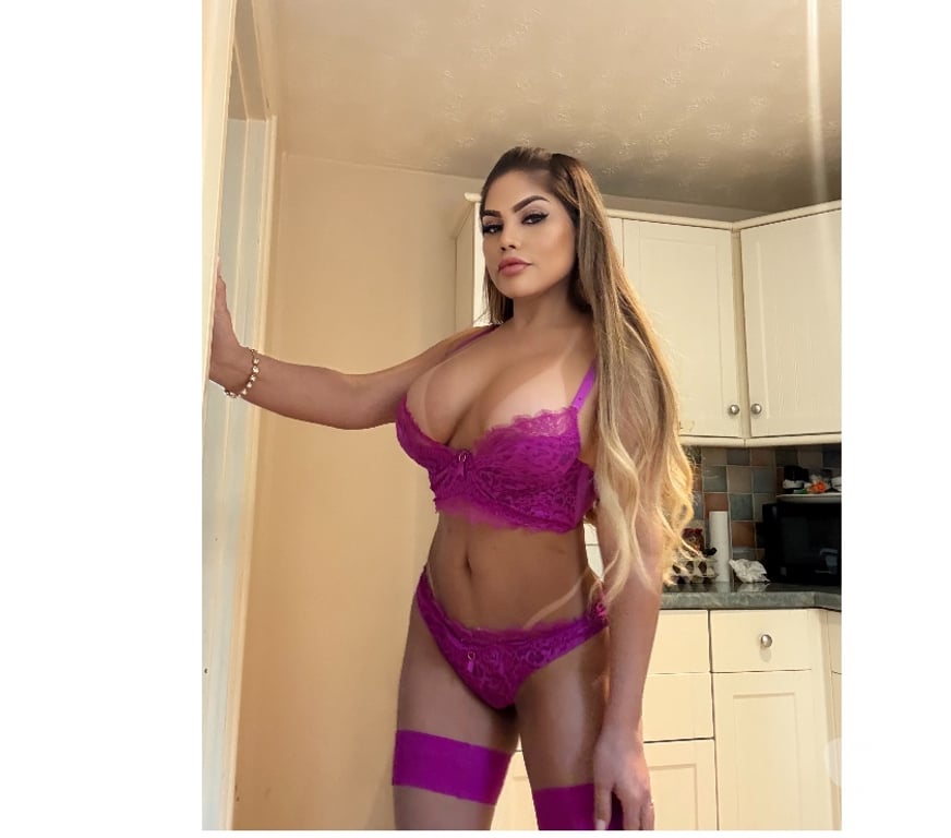 Escorts East London Gants Hill - East London - Photos for HOT BELLA💝 REAL 100% 💝 NO RUSH 🇧🇷