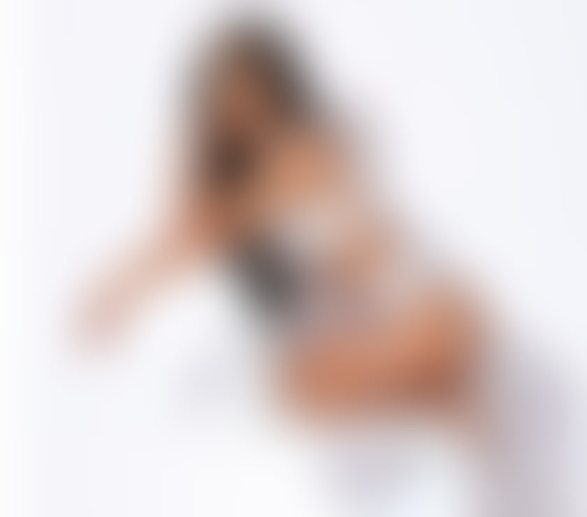 Photos for GIULIA💘Seduction begins with a smile 😁