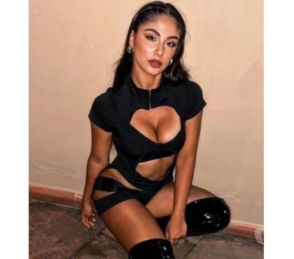 Agency Escorts Bow East London - Photos for GIULIA💘Seduction begins with a smile 😁