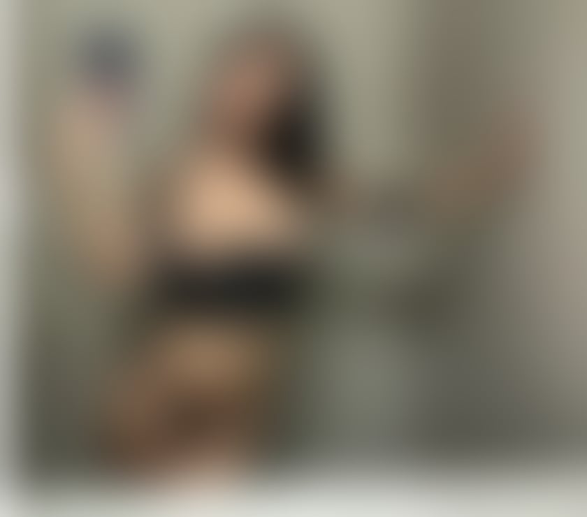 Escort Canary Wharf East London - Photos for LUNA 💎 Elegant 💎 Deliciously 💎