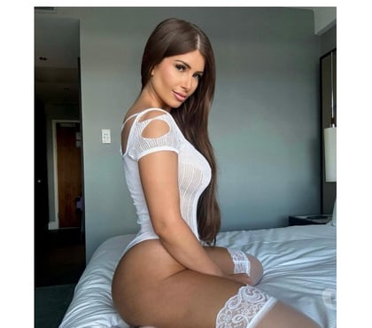 Escort Canary Wharf East London - Photos for LUNA 💎 Elegant 💎 Deliciously 💎