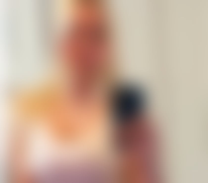 Escorts Walthamstow East London - Photos for EMILLY 💋 Discreet and Hot 💋OUTCALL