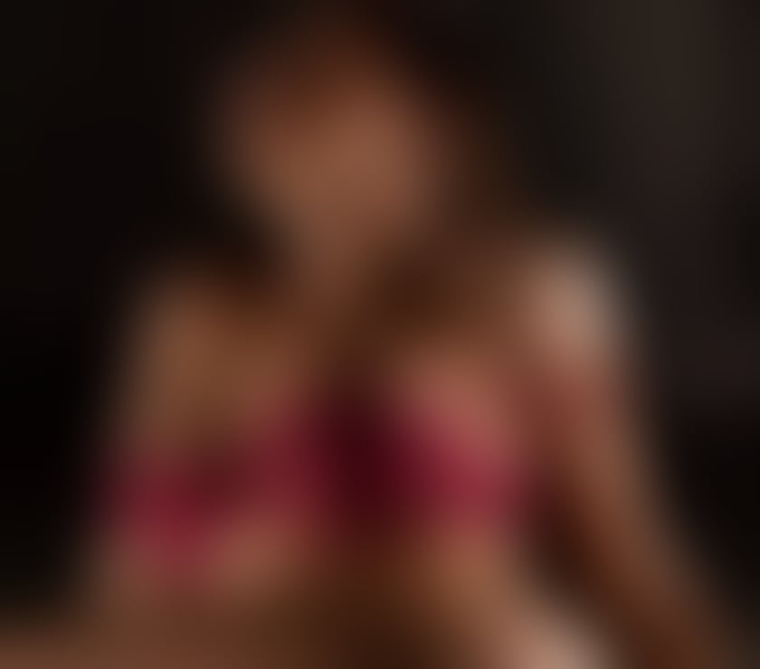 Escorts South East London Greenwich - South East London - Photos for MEDEEA 💋 Discreet Encounters 💋OUTCALL