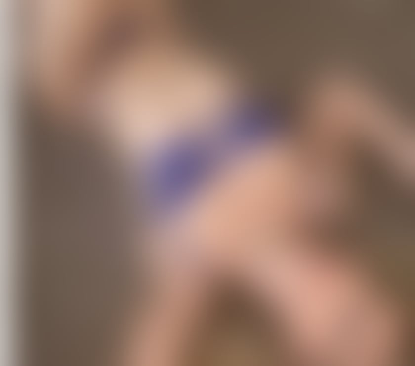 Escorts South West London Battersea - South West London - Photos for ARIANA 🥂 Party girl 🥂 WET and HORNY 💦London