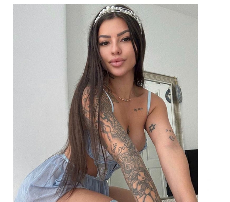 Escorts Central London Angel - Central London - Photos for EMMA 🍑 Party girl 🥂 WET and HORNY 💦