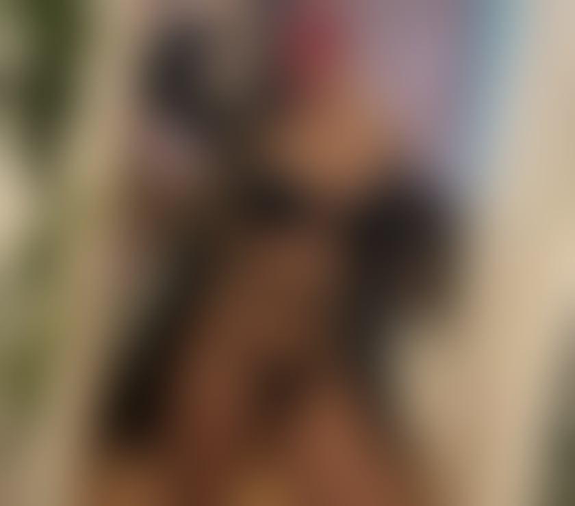 Erotic massage - warm oil