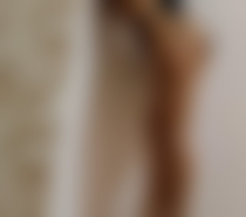 Escorts Surrey Guildford - Photos for Party girl outcall xx