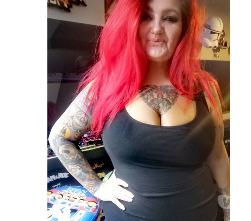 Adult Entertainment Greater Manchester Manchester - Photos for BBW REDHEAD, BIG AND BOUNCY.. Available now 💋💋
