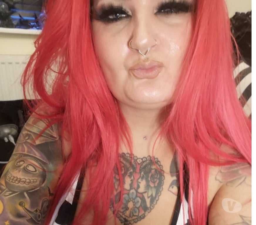 Adult Entertainment Greater Manchester Manchester - Photos for 😈 Dominant Goth redhead BBW! English beauty