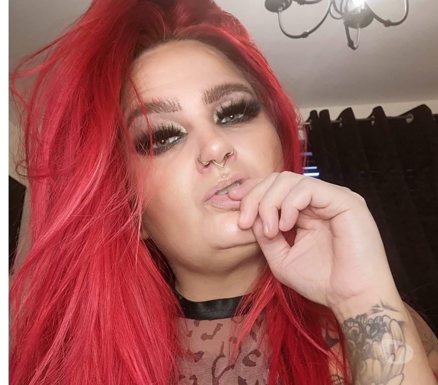 Adult Entertainment Greater Manchester Manchester - Photos for 🎃 Alternative fatty bbw!! Perfectly dominant 🍒 redhead
