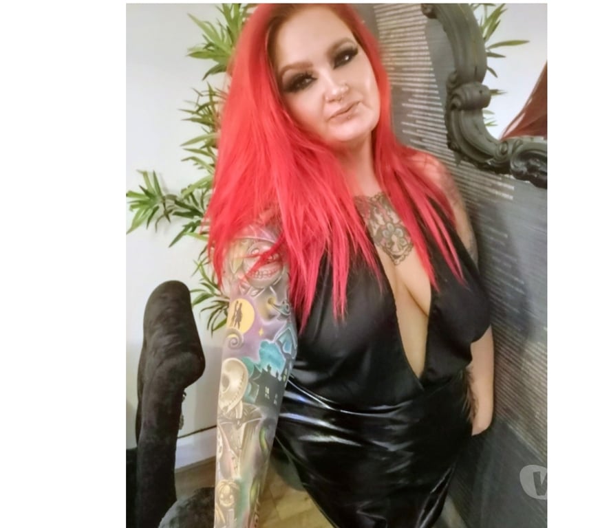 Adult Entertainment Greater Manchester Manchester - Photos for Redhot redhead❤️ BBW, kinky British, goth