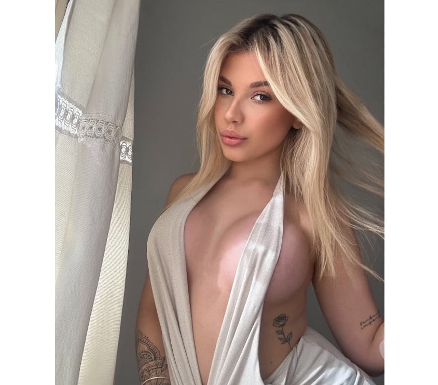 Escorts West London Hounslow - Photos for Blonde Genuine ✅️ No rush‼️