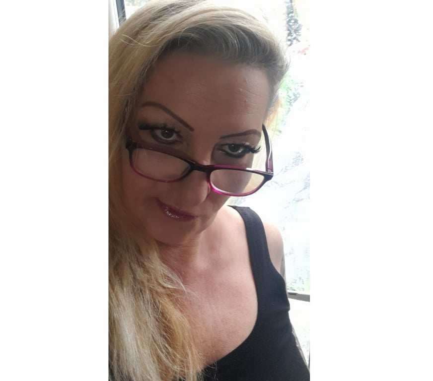 Escorts North West London Hendon Central - North West London - Photos for HOT CHLOE WITH THE BEST GFE🇭🇺💯❤️BRAND NEW