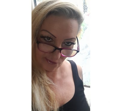 Escorts Hendon Central North West London - Photos for HOT CHLOE WITH THE BEST GFE🇭🇺💯❤️BRAND NEW