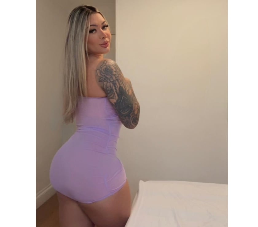 Escorts Ealing Southall - Ealing - Photos for 🦋GABI BRAZILIAN NAUGHTY 😈 NO RUSH 🥳