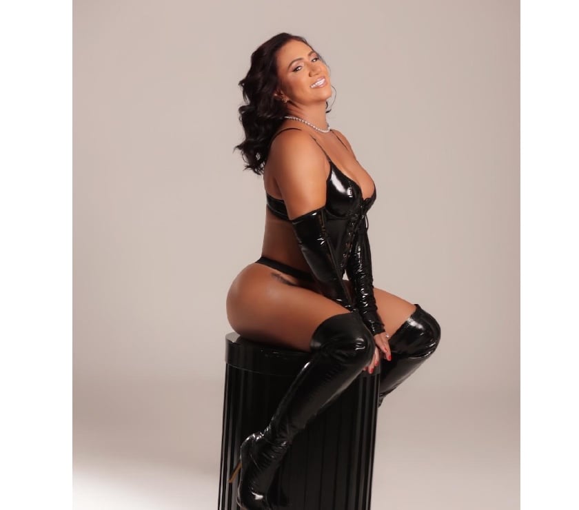 Escorts Elephant & Castle Station South East London - Photos for Lara mature lady🔥dominationans very experience