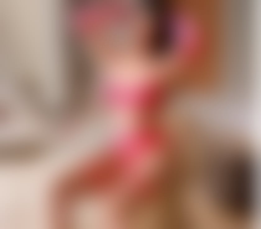 Escorts Piccadilly Manchester - Photos for Amazing Russia Nina first time in UK