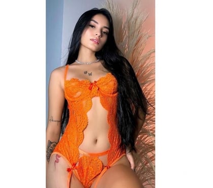 Escorts Stoke on Trent City Centre Stoke-on-Trent - Photos for Latina brunette party girl🍑🔥