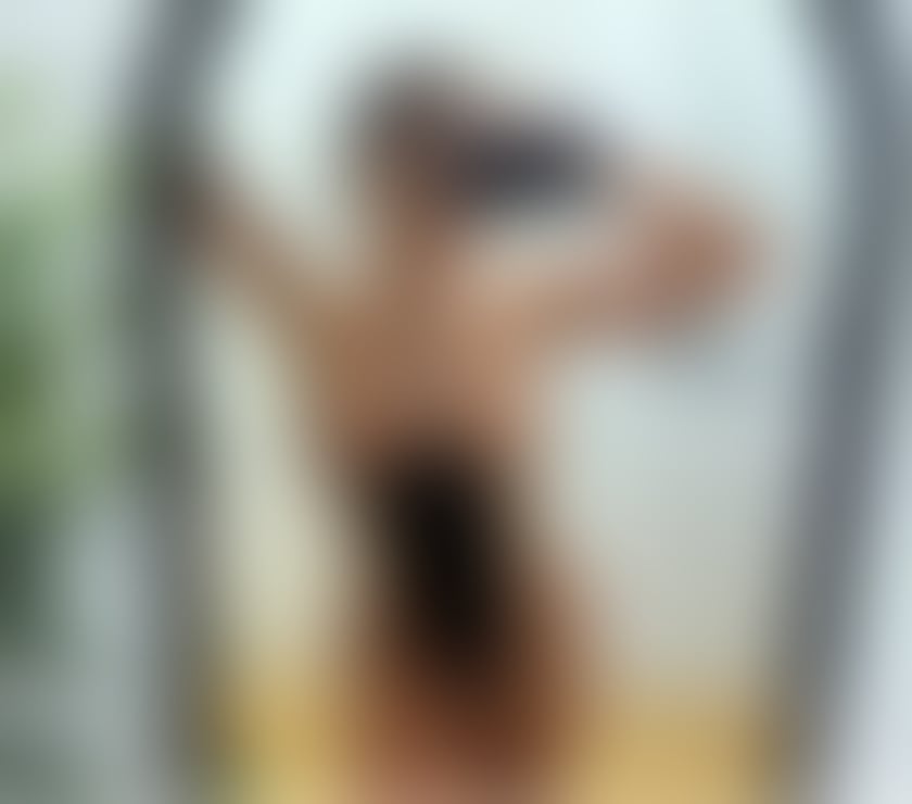 Escorts Warwick Town Centre Warwick - Photos for Mila — Soft, Sweet & Dangerous in the Best Way 🍓