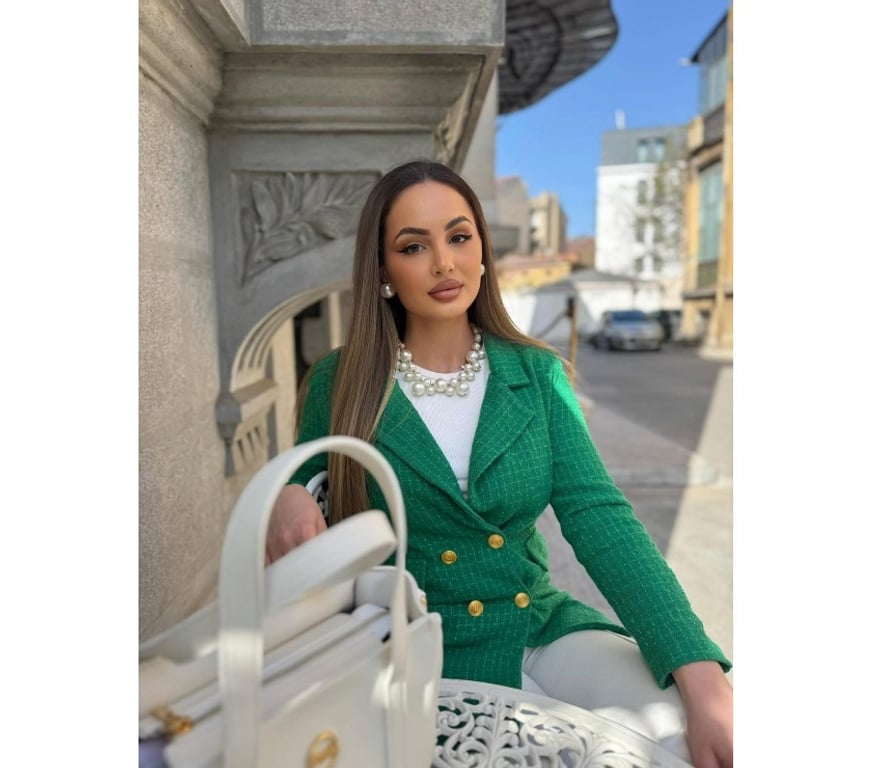 Escorts Greater Manchester Bolton - Photos for Sarah new in town party girl