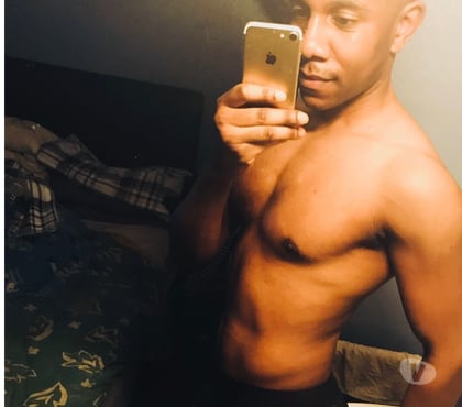 Gay Escorts Hammersmith (Dist&Picc Line) Station West London - Photos for BBC Bi Student Friday Daytime